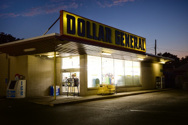 Dollar General store in East Moline, IL